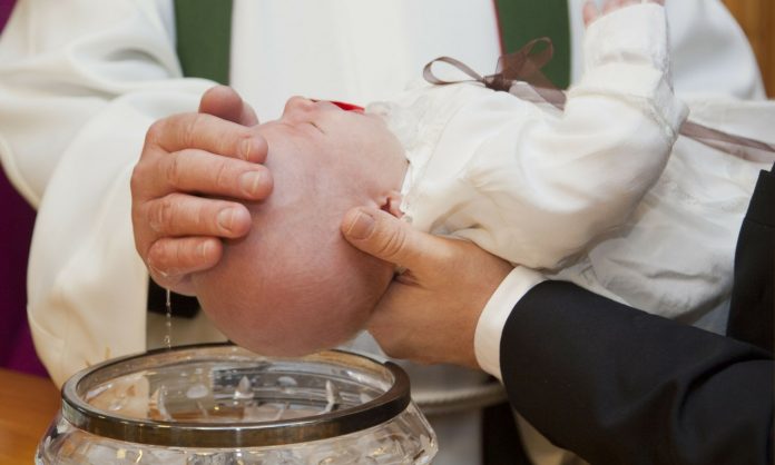 Como preparar o Batismo do Bebê