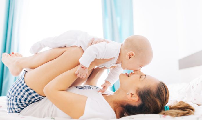 Mês 3 – 10 Atividades sensoriais para o seu bebê